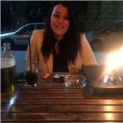 Ragazza ripetizioni appena diplomata